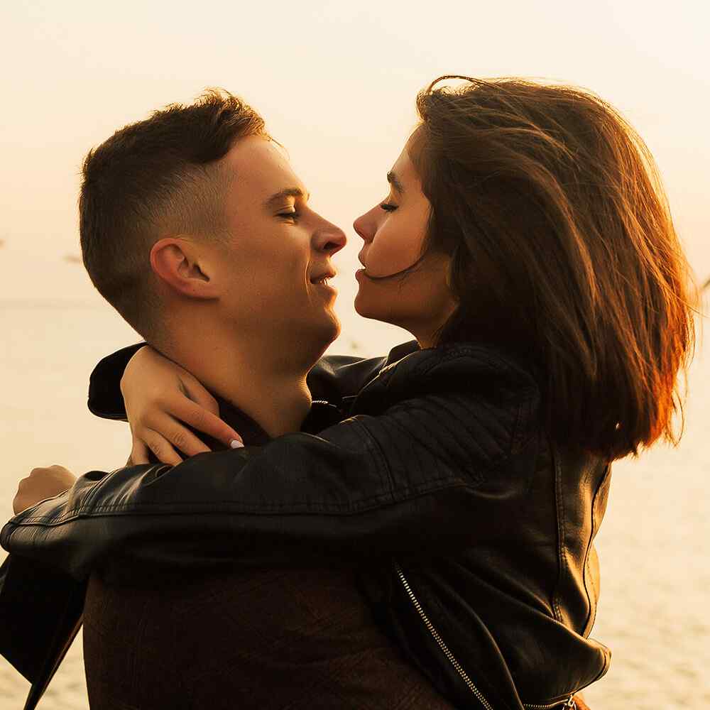 https://naszaodpowiedz.pl/wp-content/uploads/2020/12/image_couples_about_04.jpg